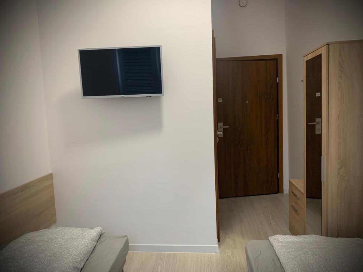 Hostel Sportowa Плоньск Экстерьер фото