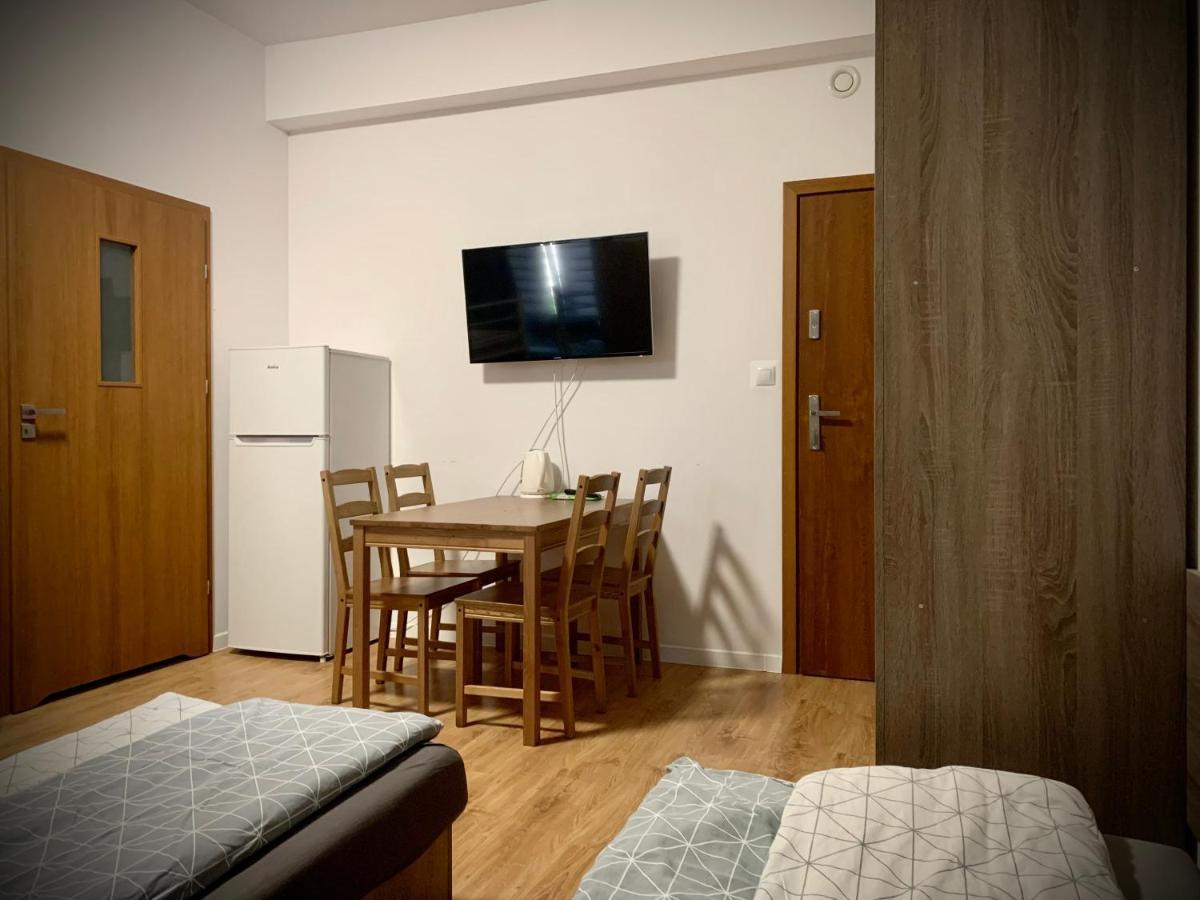 Hostel Sportowa Плоньск Экстерьер фото