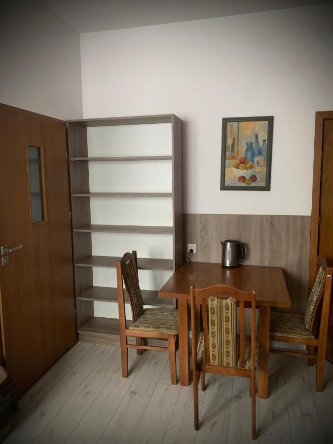 Hostel Sportowa Плоньск Экстерьер фото