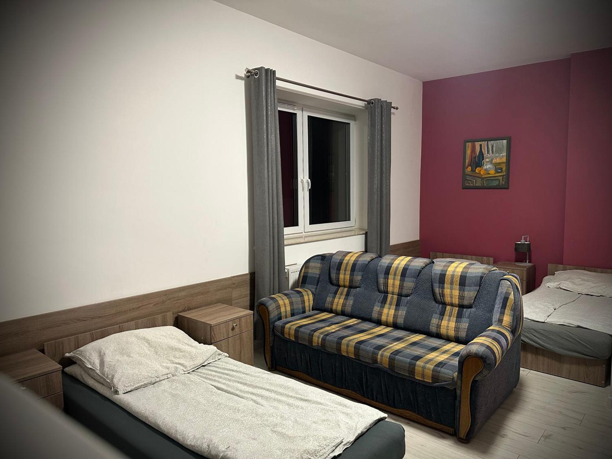 Hostel Sportowa Плоньск Экстерьер фото